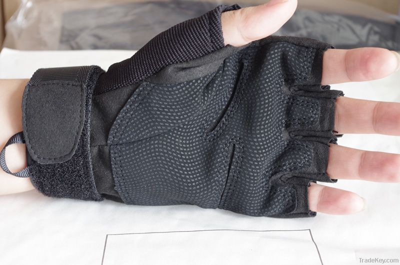 Fingerless Tactical Gloves