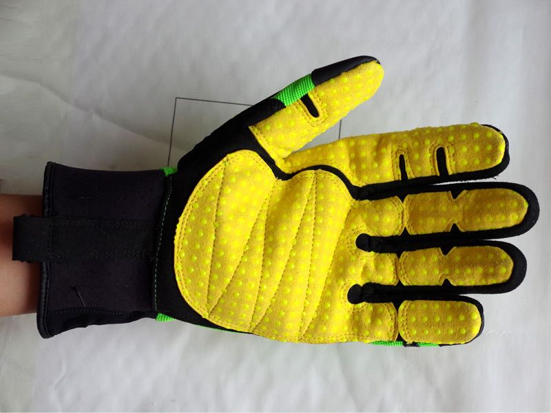 Cut Resistant hand gloves Puncture Resistant Safety gloves Cut resistant work glove