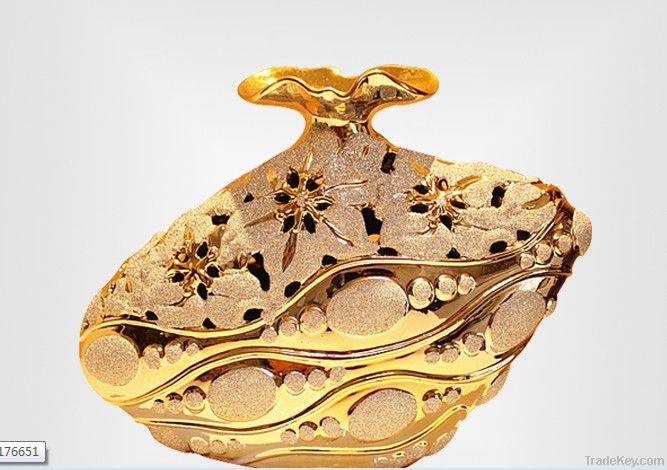 gold-plated hollow flower , European style vase