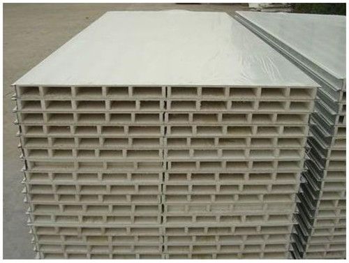 Magnesium sandwich panel