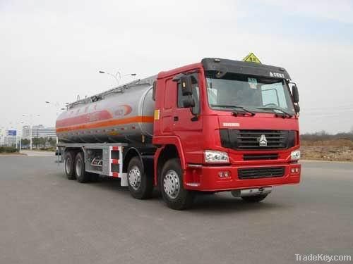 8x4 HOWO 30000 Liter Fuel Tank Truck