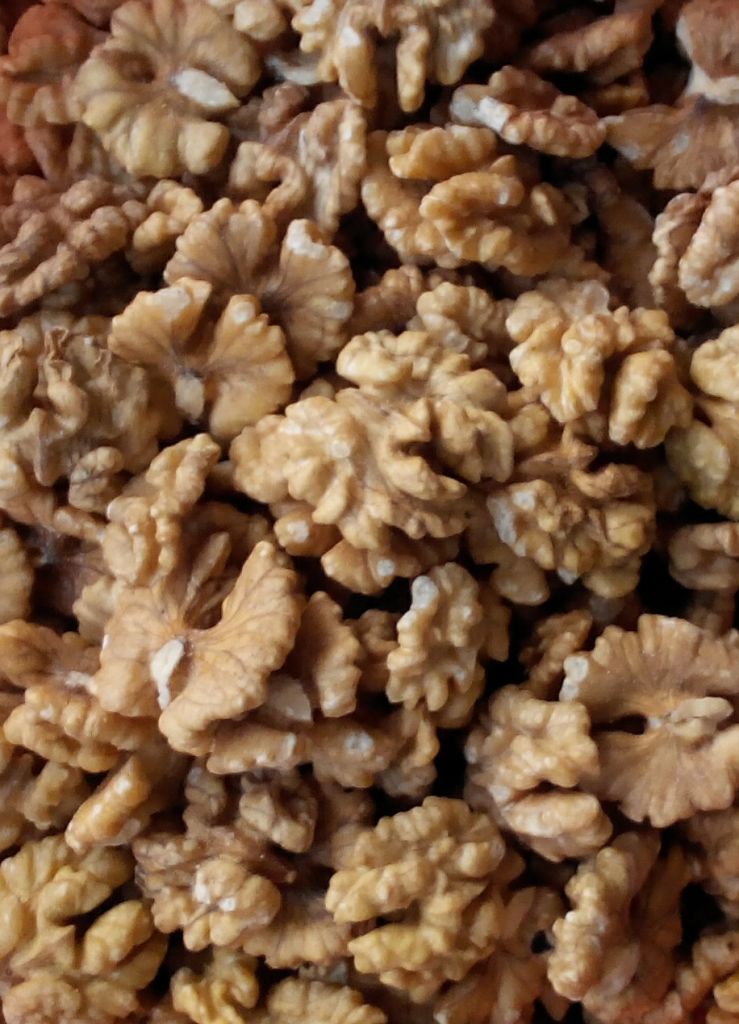 Walnut Kernel - halves