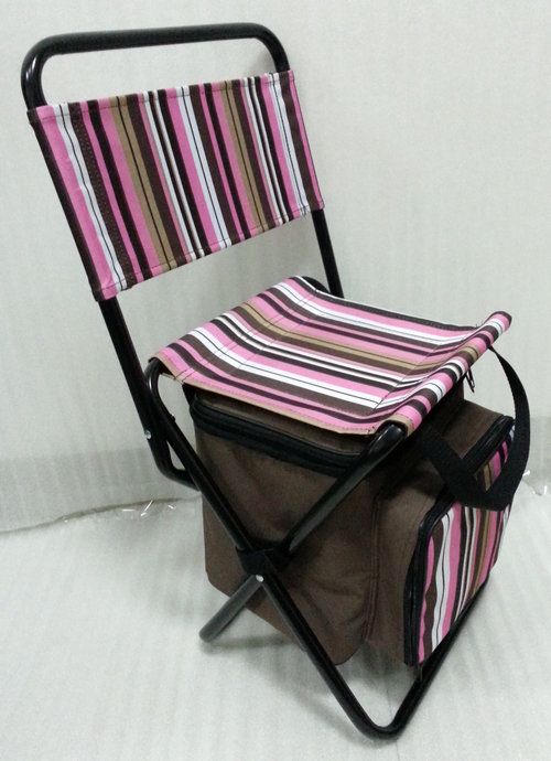 Foldable beach chair with cooler bag and backrest,handle carrying