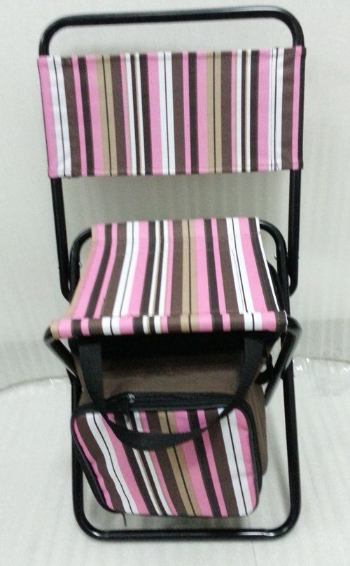 Foldable beach chair with cooler bag and backrest,handle carrying