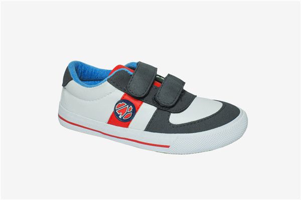 Canvas Shoes For Children in Stock
