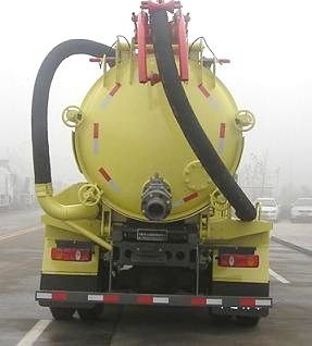 suction sewage truck