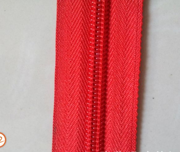   Excellent & High quality long chain nylon zipper    