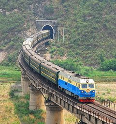 Shenzhen to Urumchi Almaty Tashkent Dushanbe Railway Transportation