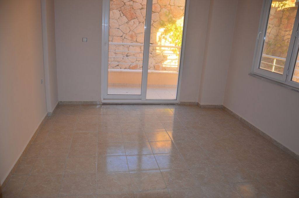 3 Bed Turkish Holiday apt. in complex with pool