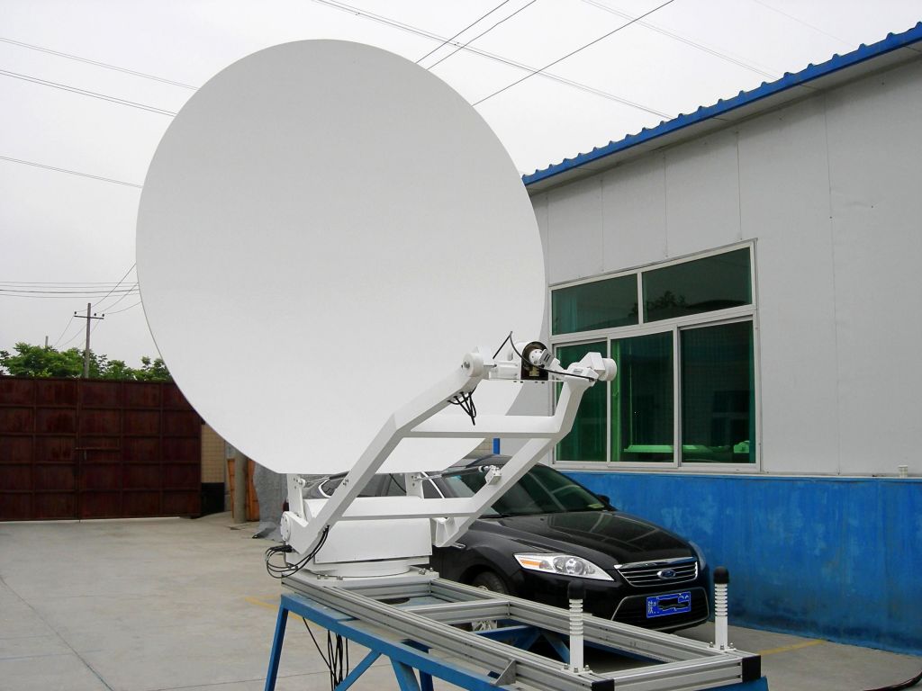 1.8m Ku band vehicle-mounted static communication satellite antenna