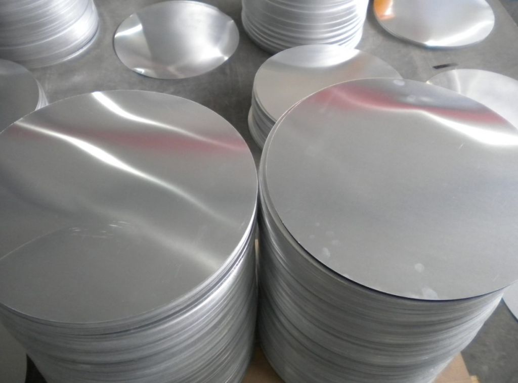 Aluminium circle for punching