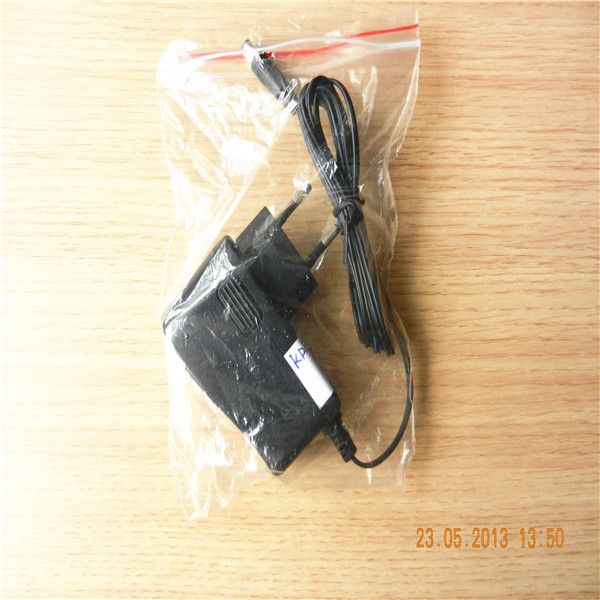 12v 1A hot switching power adapter