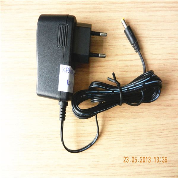12v 1A hot switching power adapter 