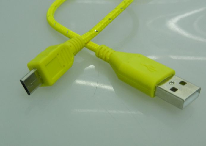 2014 Flat noodle design nylon braided micro usb cable