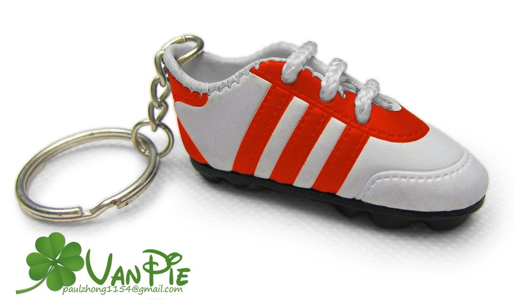 VP1001 Mini Football Shoe Keychain for Football World Cup
