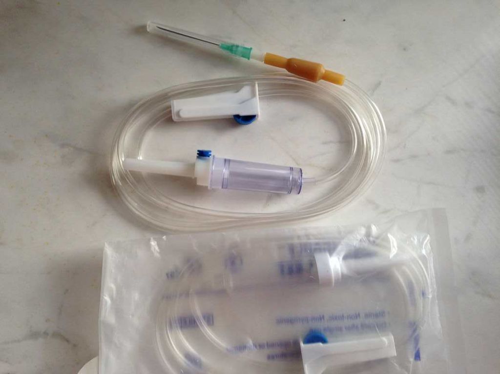 Disposable Infusion Set for Clinical Solution Injection