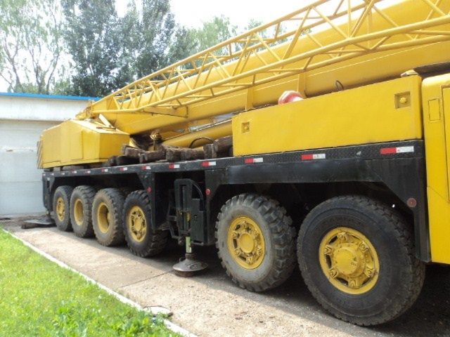 Used Liebherr 120 Ton Truck Crane