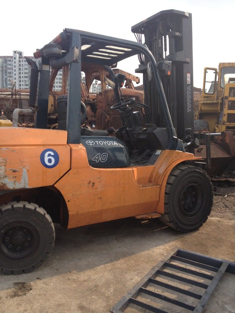 Used Toyota 4ton Diesel Forklift Japan Origin