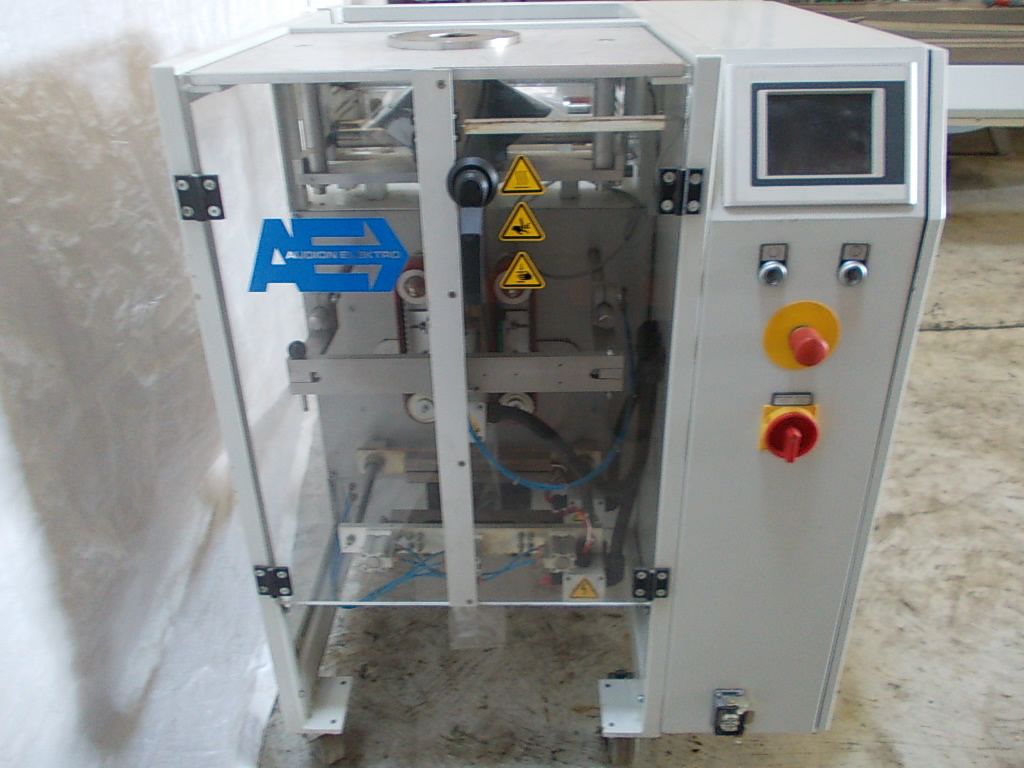 Audion Vertical form and seal machine