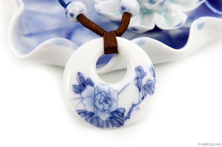 Ceramic Ring Necklace