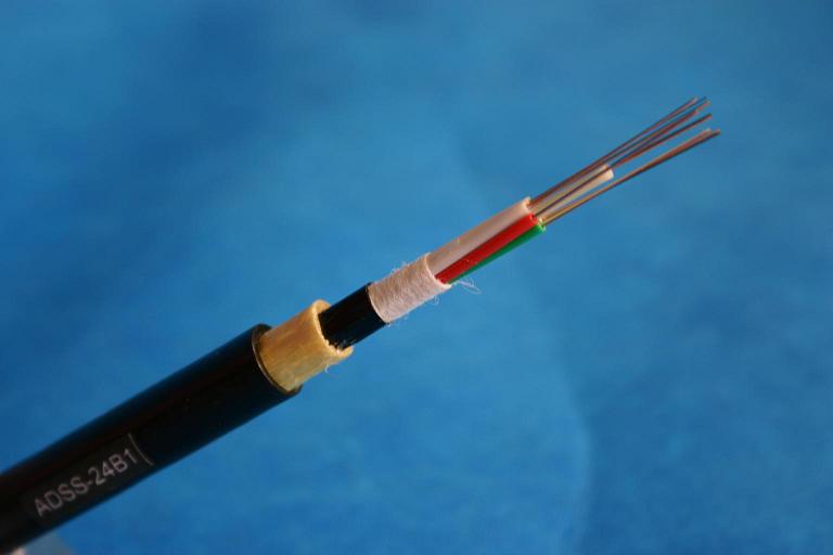 ADSS optical cable