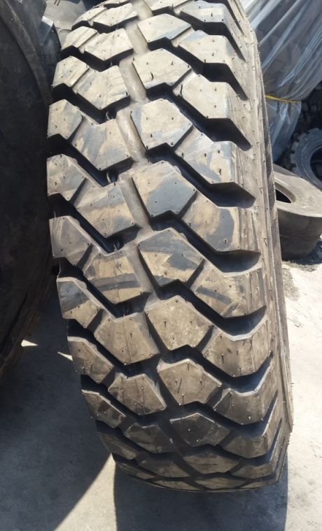 military tyre 16.00-20