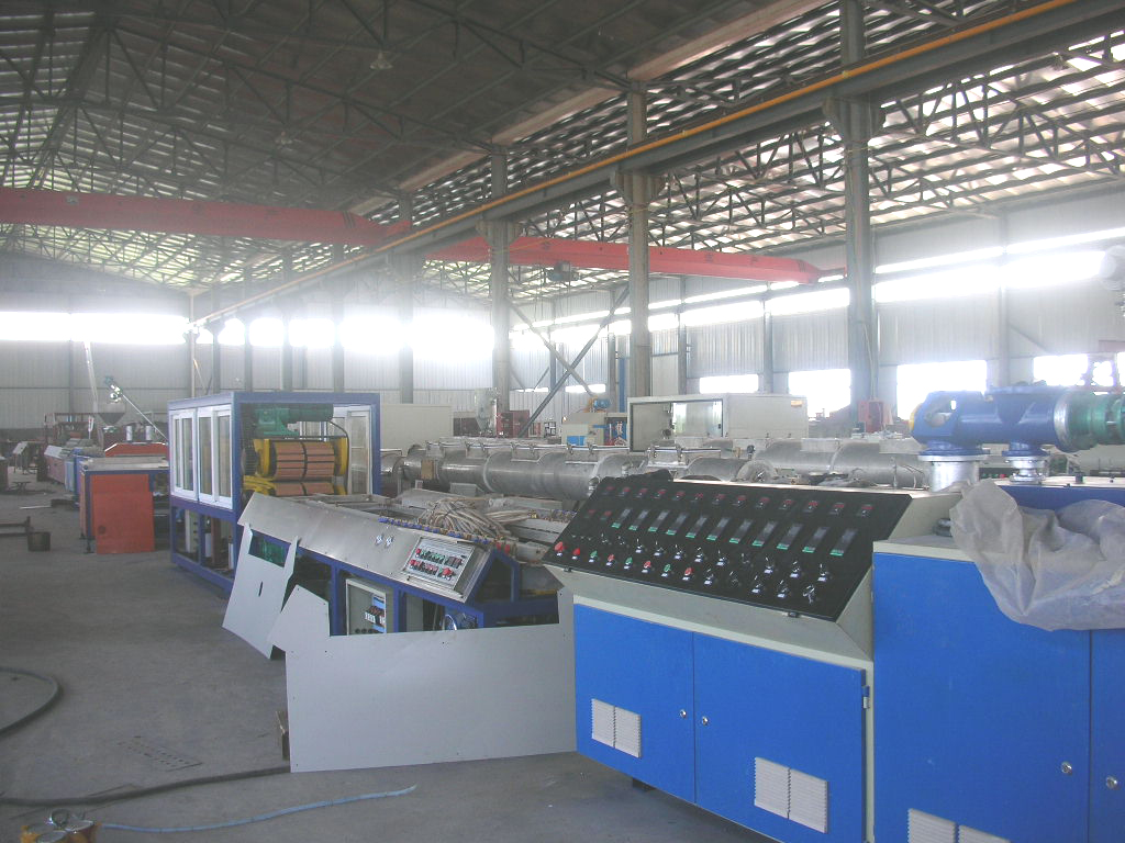 PVC/PP/PE Windows & Doors Profile Extrusion Line