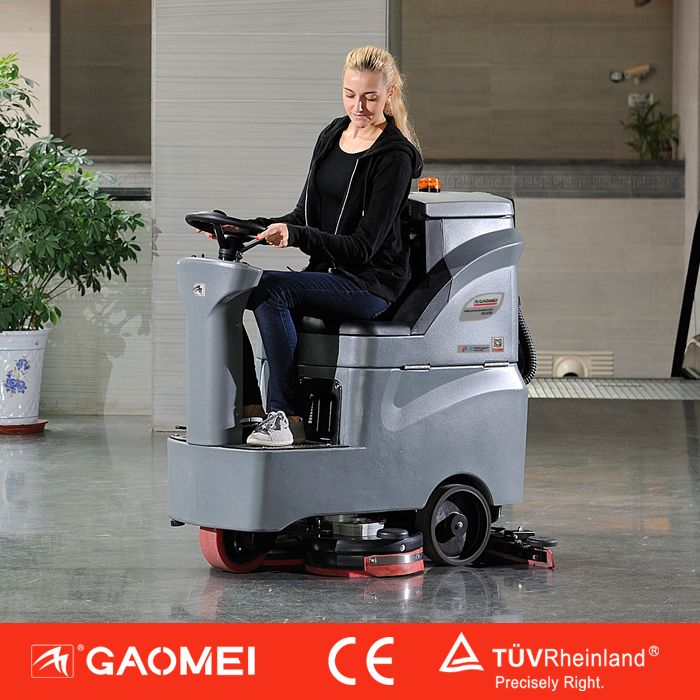 Automatic floor scrubber 