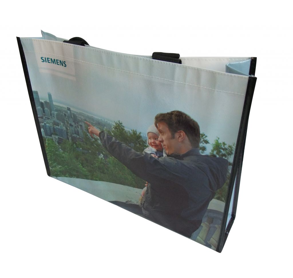 Non-woven tote bags