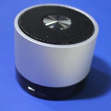 Bluetooth Wireless Portable Speaker with Mono and Hands-free