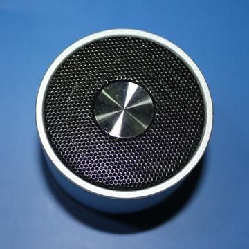 Bluetooth Wireless Portable Speaker with Mono and Hands-free