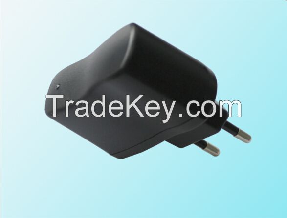 Mobilphone Mini Charger (5v 700ma)