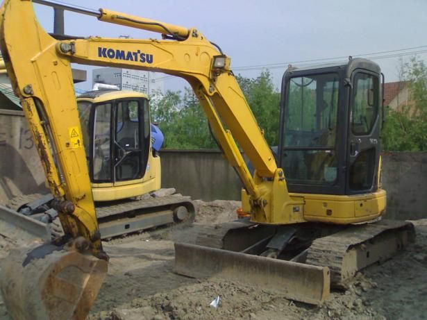 USED ECAVATOR FOR SALE PC 50MR