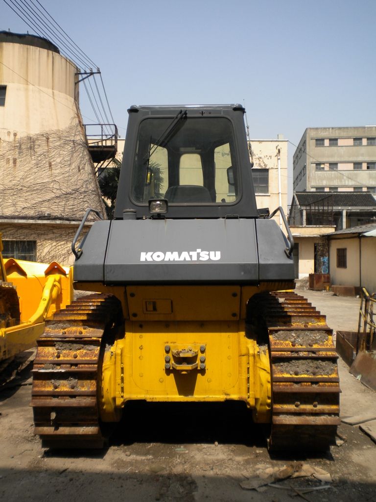 used komatsu bulldozer D65E, second hand bulldozer