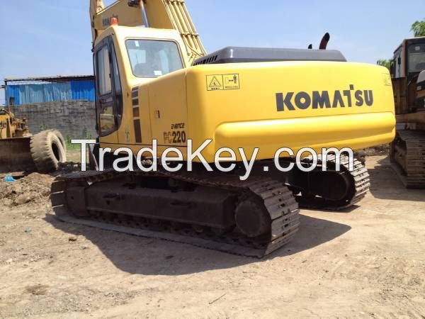 used komatsu PC220-6 excavator