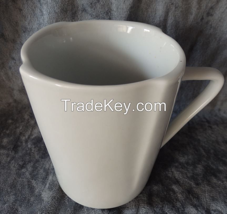 S Shape Ceramic Porcelain Milk and Coffee Mug