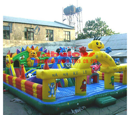 offer inflatable  toys