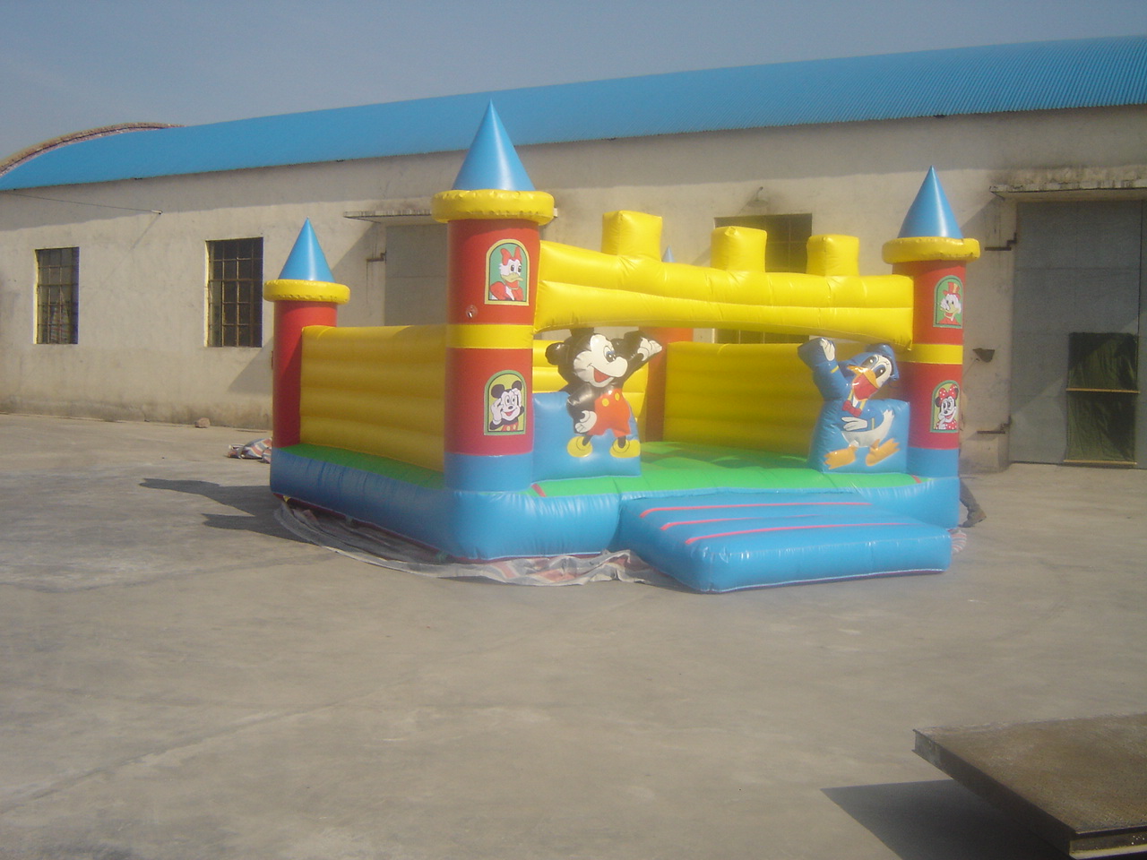 inflatable castle