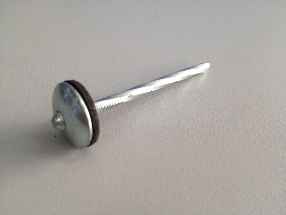 Threaded roofing nail
