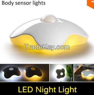 Four Leaf Clover LED lamp PIR Auto Infrared Motion Sensor Night light