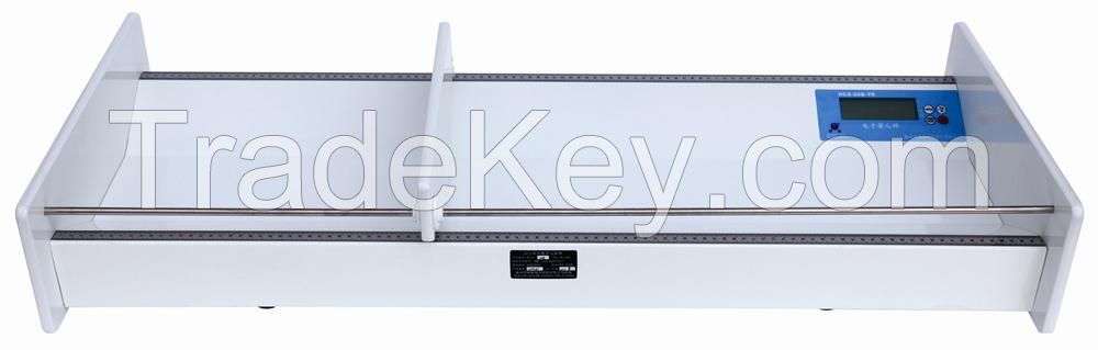 Electronic baby scales with height rod