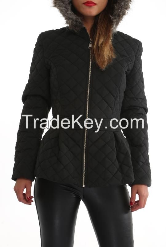 wholesale women coats in Istanbul Turkey 