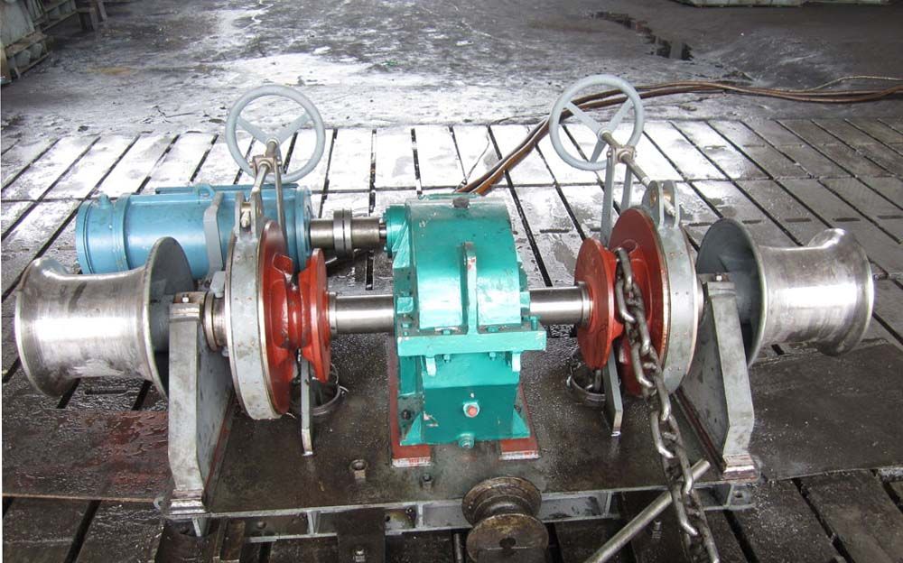 marine hydraulic anchor winch/windlass
