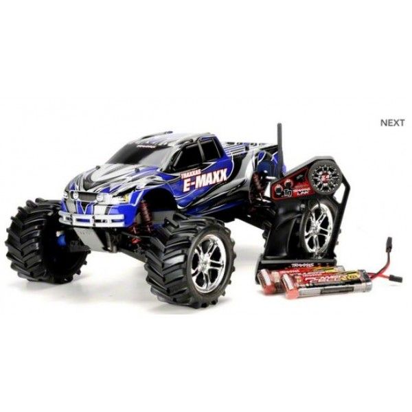 TRAXXAS E-MAXX RTR MONSTER TRUCK (W-2.4GHZ RADIO & BATTERIES)