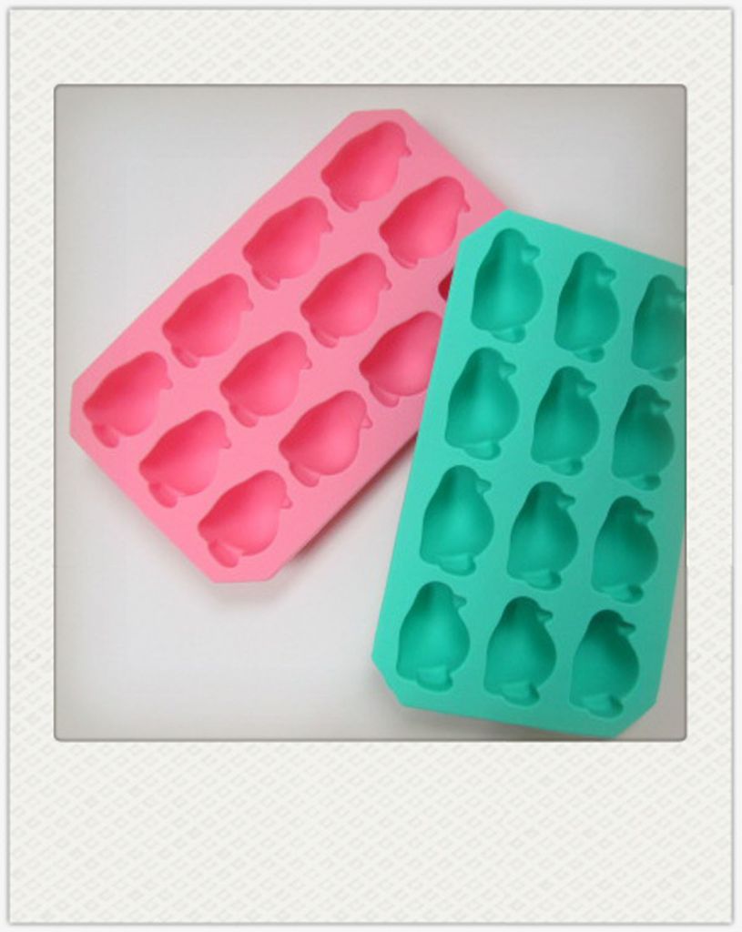 Penguin Silicone Ice Tray and Mold