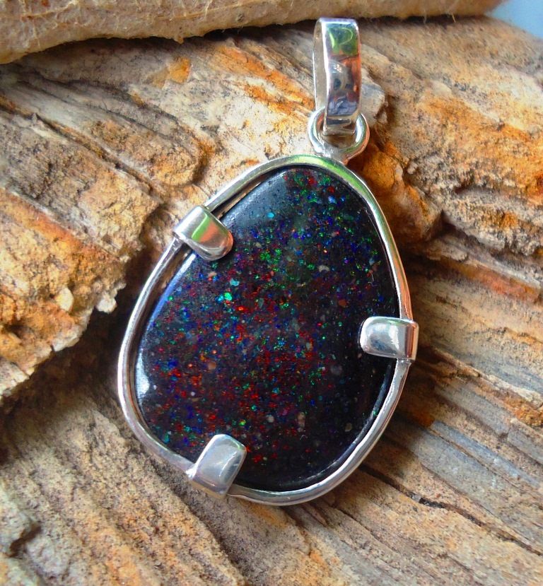 Opals jewelry