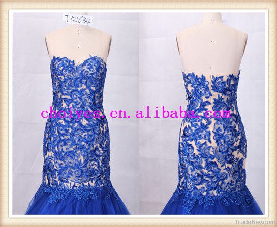 J50634 Elegant Sweetheart Embroidered See-Through Bandage Dress