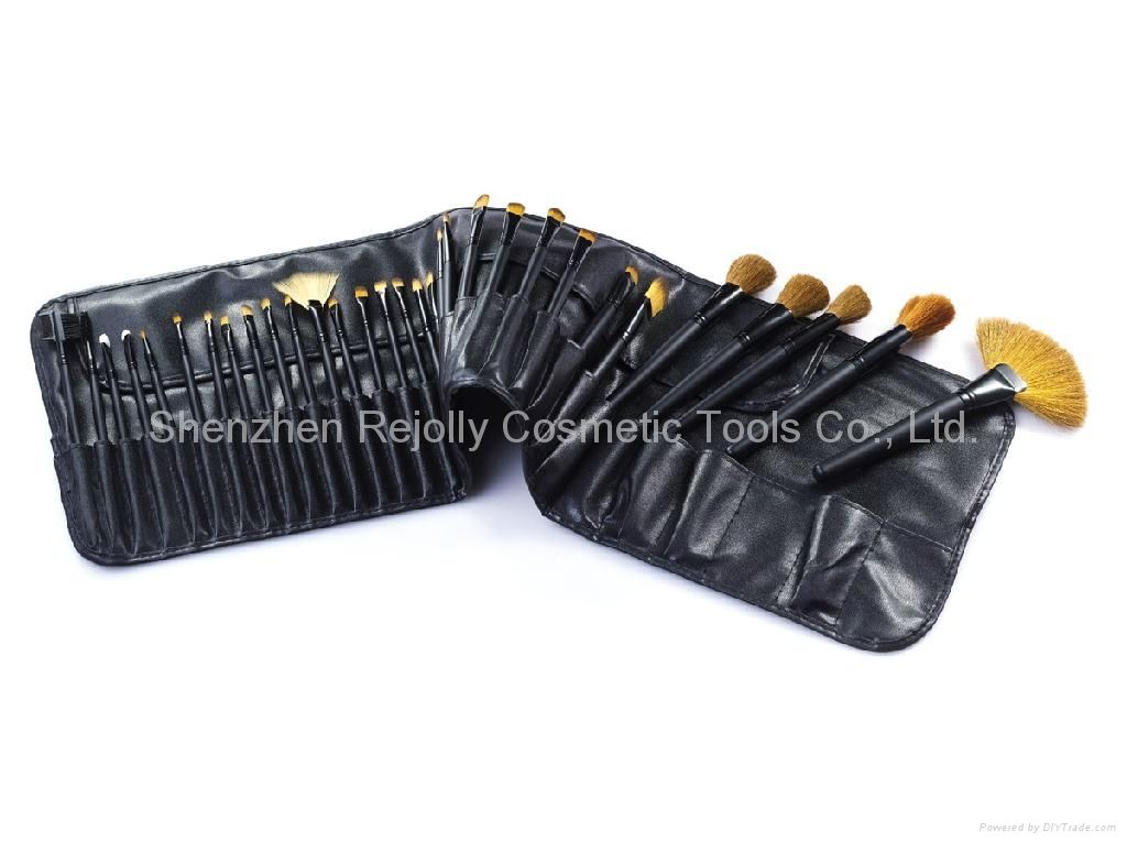 Cosmetic Brush Set - 32 pcs with Leather Pouch LJLBP-021