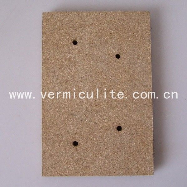 Vermiculite board for fireplace fire insulation