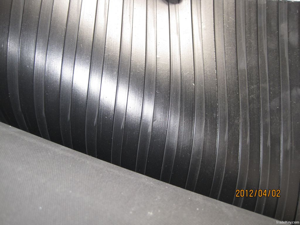 ribbed  rubber  sheet